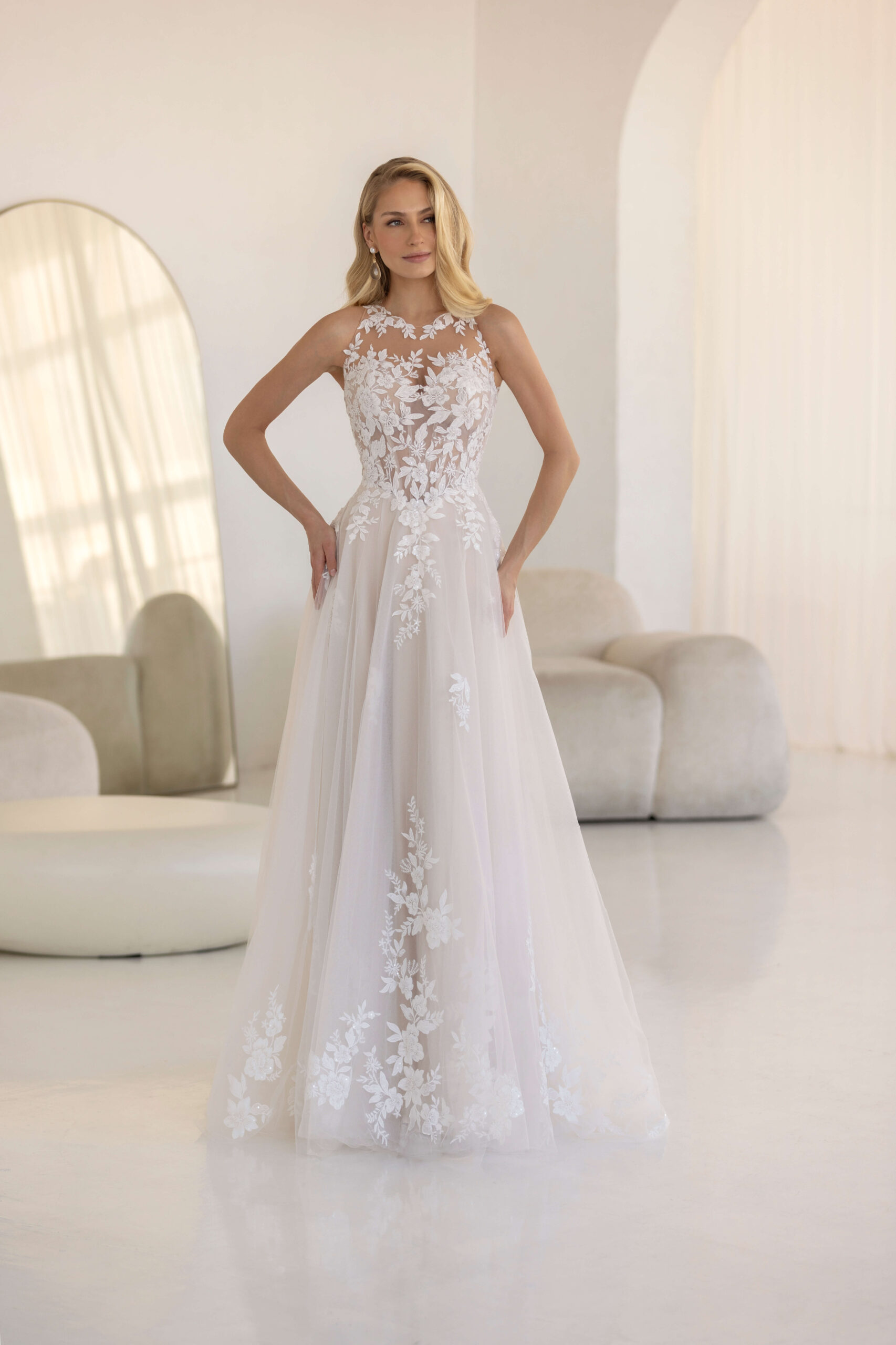 A-Linie Brautkleid mit Spitze